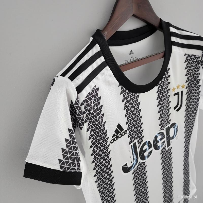 22/23 Juventus Women Home Soccer Jersey