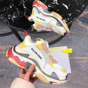 Men Balenciaga Triple-S Sneaker Grey/Red