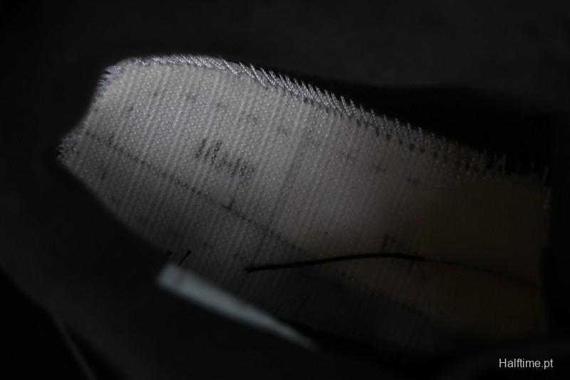 Nike Air Jordan 4 Retro White Thunder - FQ8138-001