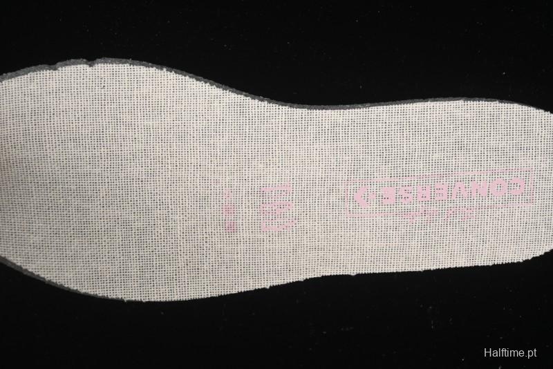 Converse Chuck 1970s Low Top Casual Sneakers with Moon Embroidery - A15750C